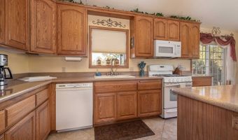 43942 Rainbow Ln, Angelus Oaks, CA 92305