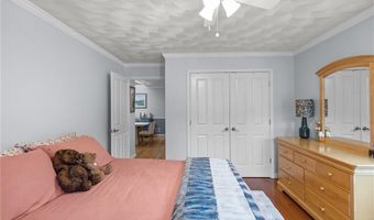 4 Hunters Run, North Providence, RI 02904