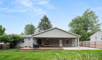 6662 Adaridge Dr SE, Ada, MI 49301
