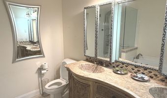 30 Faith Ln 30, Danbury, CT 06810