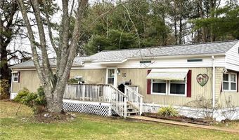 12 Valiant Dr, Coventry, RI 02816