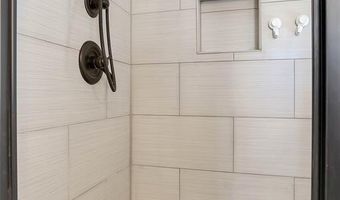 3109 Stephanie Ln, Altus, OK 73521