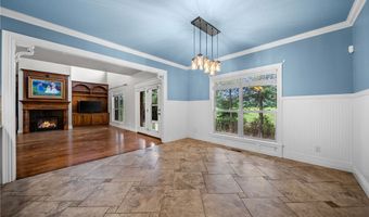 9915 E Plentywood Rd, Bentonville, AR 72712