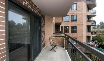 2111 WISCONSIN Ave NW 404, Washington, DC 20007