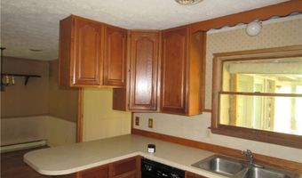 10940 Julie St NE, Alliance, OH 44601