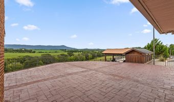 1020 Thomas Rd, Benton, TN 37307