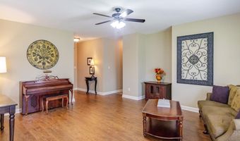 301 SANDLEWOOD Dr, Benton, AR 72015