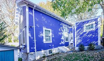 24 Anthony St, Newport, RI 02840