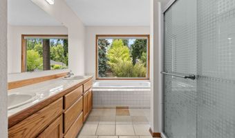 15355 SW SANDPIPER Ln, Beaverton, OR 97007