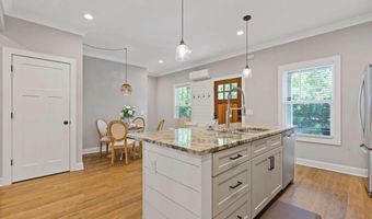 226 Old Canton Cir, Ball Ground, GA 30107