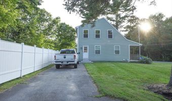 150 Hathaway Rd, Acushnet, MA 02743