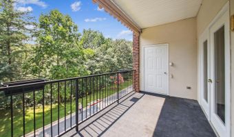 805 COXSWAIN Way #205, Annapolis, MD 21401