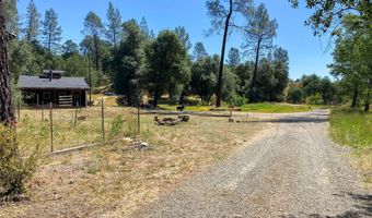 17711 Fuzzy Ln, Anderson, CA 96007