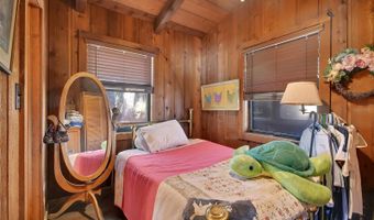 55512 FRONT St, Astor, FL 32102