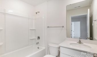 15 Virginia Commons Dr, Arden, NC 28704