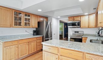 5512 DUNSMORE Rd, Alexandria, VA 22315