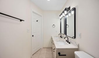 2326 Heather Hill Blvd, Anderson Twp., OH 45244