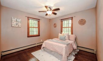 36 Old Farm Rd, Bedford, NH 03110