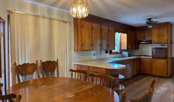 888 Oakville Rd, Appomattox, VA 24522