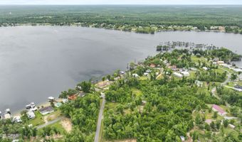 Vancouver Drive, Alford, FL 32420