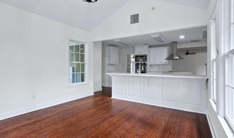 2215 WALLINGTON Dr, Albany, GA 31707