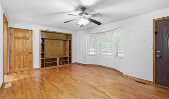 3209 N 155th St, Basehor, KS 66007