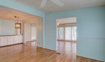 710 Hyacinth Cir, Barefoot Bay, FL 32976