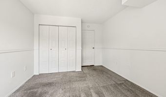 4500 S FOUR MILE RUN Dr 220, Arlington, VA 22204