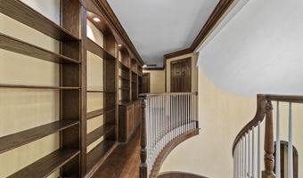 415 Pine St, Camden, SC 29020