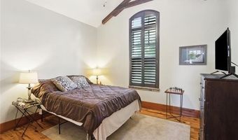 333 CHINAWOOD Dr, Abita Springs, LA 70420