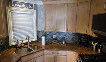 1955 N Stillwater Rd, Arlington Heights, IL 60004