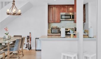 5700 Etiwanda Ave 252, Los Angeles, CA 91356