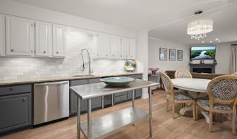 4 DUDLEY Ct, Bethesda, MD 20814