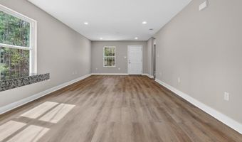 7014 W Lafayette St, Bay St. Louis, MS 39520