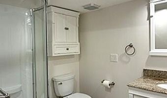 671 Liberty Pointe Dr, Ann Arbor, MI 48103