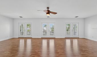 924 BUNKER VIEW Dr, Apollo Beach, FL 33572