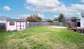 270 Woodward Ave, East Providence, RI 02914