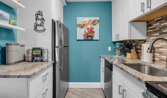 400 Deal Lake Dr 2L, Asbury Park, NJ 07712