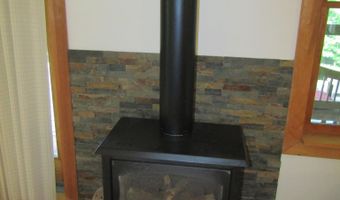 903 Witchcat Rd, Bakersfield, VT 05441