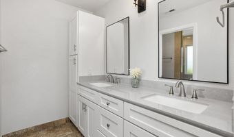 2345 Levante St, Carlsbad, CA 92009