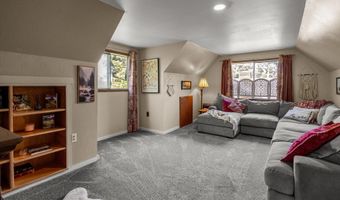 33893 Redgate Dr, Bigfork, MT 59911