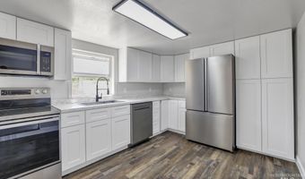 717 7th Ave N, Buhl, ID 83316