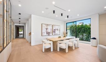 16728 Morrison St, Encino, CA 91436