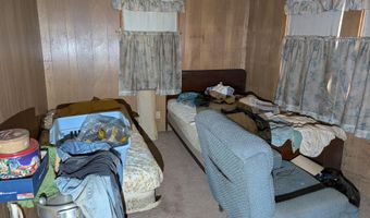 4233 Swan Lake Dr, Allegan, MI 49010