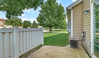 6414 158th St W 201, Apple Valley, MN 55124