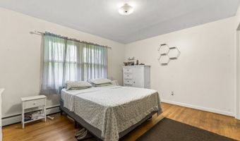 27 Adams Rd, Bloomfield, CT 06002