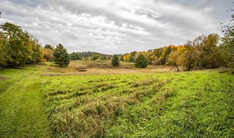 10492 County Road MM, Amherst Junction, WI 54407