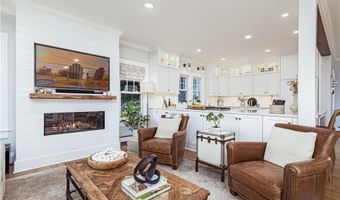 65 Spring St, North Kingstown, RI 02874