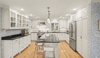 9 E Heatheridge St, Ann Arbor, MI 48104