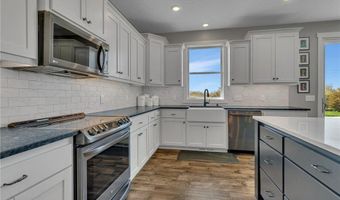 8619 State Highway 55 NW, Annandale, MN 55302